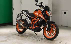 KTM 390 DUKE 2019 JPJ40