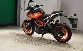 KTM 390 DUKE 2018 JPJ40