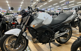 SUZUKI GSR400 ABS 2014 GK7EA
