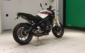 YAMAHA MT-09 A 2014 RN34J