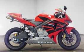 HONDA CBR600RR 2004 PC37