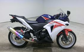 HONDA CBR250R Fi MC41