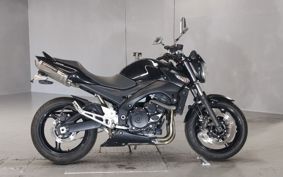 SUZUKI GSR400 GK7EA