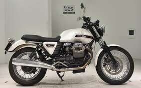 MOTO GUZZI V7 CLASSIC 2011