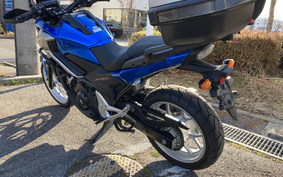 HONDA NC750X 2016 RC90