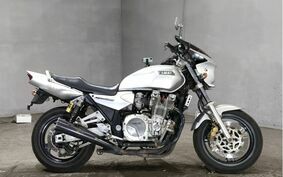 YAMAHA XJR1300 1999 RP01J