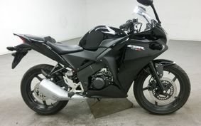 HONDA CBR125R JC50