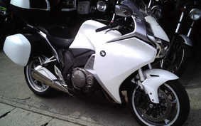 HONDA VFR1200F 2011 SC63