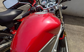 HONDA VTR 250 MC33