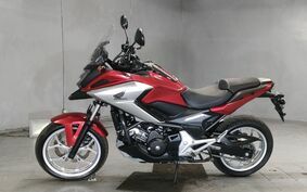 HONDA NC750X DCT 2016 RC90