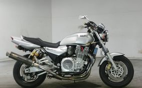 YAMAHA XJR1300 1998 RP01J