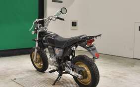 HONDA APE 100 HC07