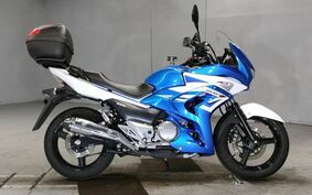 SUZUKI GSR250F GJ55D