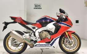 HONDA CBR1000RR GEN 3 SPECIAL EDITION 2017 SC77