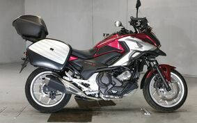 HONDA NC750X DCT 2018 RC90