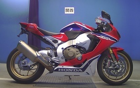 HONDA CBR1000RR GEN 3 SPECIAL EDITION 2017 SC77