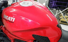 DUCATI MONSTER 821 2021