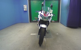 HONDA CBR125R JC50