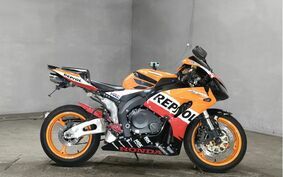 HONDA CBR1000RR 2006 SC57