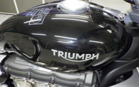 TRIUMPH ROCKET III R 2024