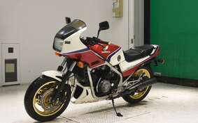 HONDA VF750F 1983 RC15