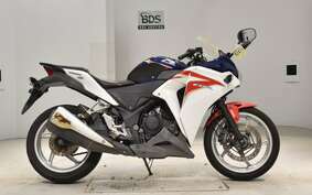 HONDA CBR250R A MC41