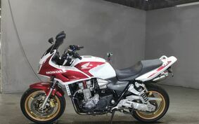 HONDA CB1300SB SUPER BOLDOR 2006 SC54