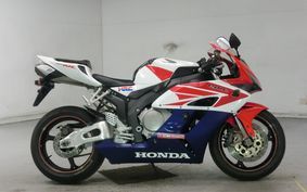 HONDA CBR1000RR 2004 SC57