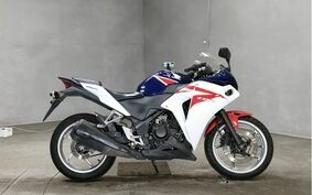 HONDA CBR250R MC41