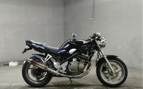 SUZUKI BANDIT 250 GJ74A