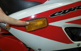 HONDA CBR1000RR 2004 SC57