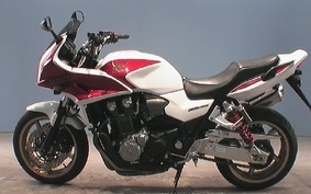 HONDA CB1300SB SUPER BOLDOR A 2013 SC54