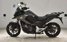 HONDA NC750X D Limited 2020 RC90