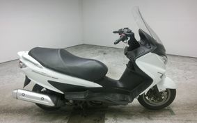 SUZUKI SKYWAVE 200 (Burgman 200) CH41A