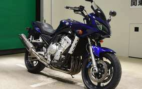 YAMAHA FZS1000 FAZER 2003 RN06