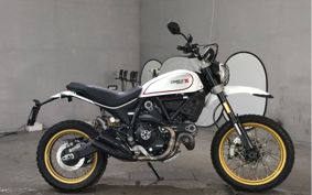 DUCATI  DUCATI  SCRAMBLER  DESERT SU RED  KB01JA