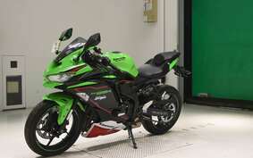 KAWASAKI ZX-25R ZX250E