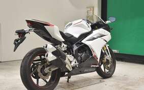 HONDA CBR250RR A MC51