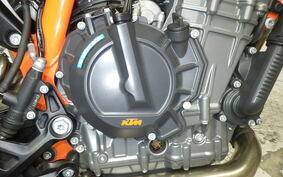 KTM 890 DUKE R 2022