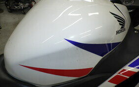 HONDA CBR250R GEN 3 MC41