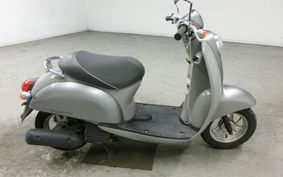 HONDA CREA SCOOPY I AF55