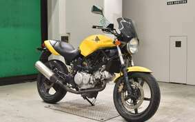 HONDA VTR 250 MC33