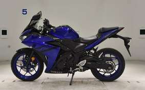 YAMAHA YZF-R25 A RG43J