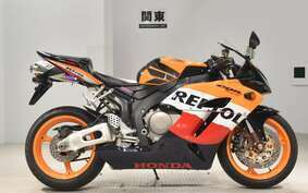 HONDA CBR1000RR 2004 SC57