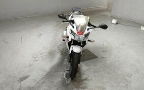 HONDA CBR125R JC50