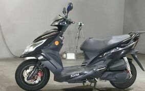 SYM  FIGHTER 150 ZR HY15