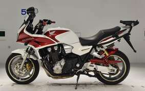 HONDA CB1300SB SUPER BOLDOR A 2012 SC54