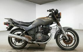 YAMAHA XS250 17E