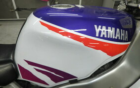 YAMAHA YZF750 R 1994 4HD