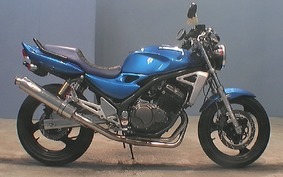 KAWASAKI BALIUS 250 Gen.2 2005 ZR250B